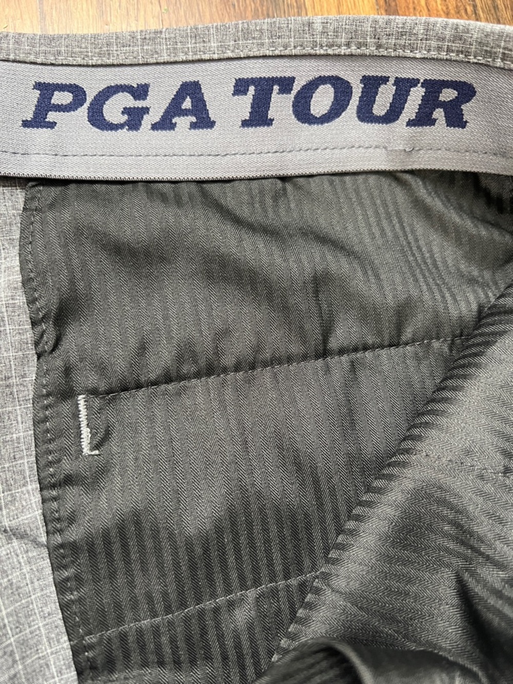 Men’s PGA Tour Golf Shorts 2 Pair Bundle Size 34 - Picture 12 of 15